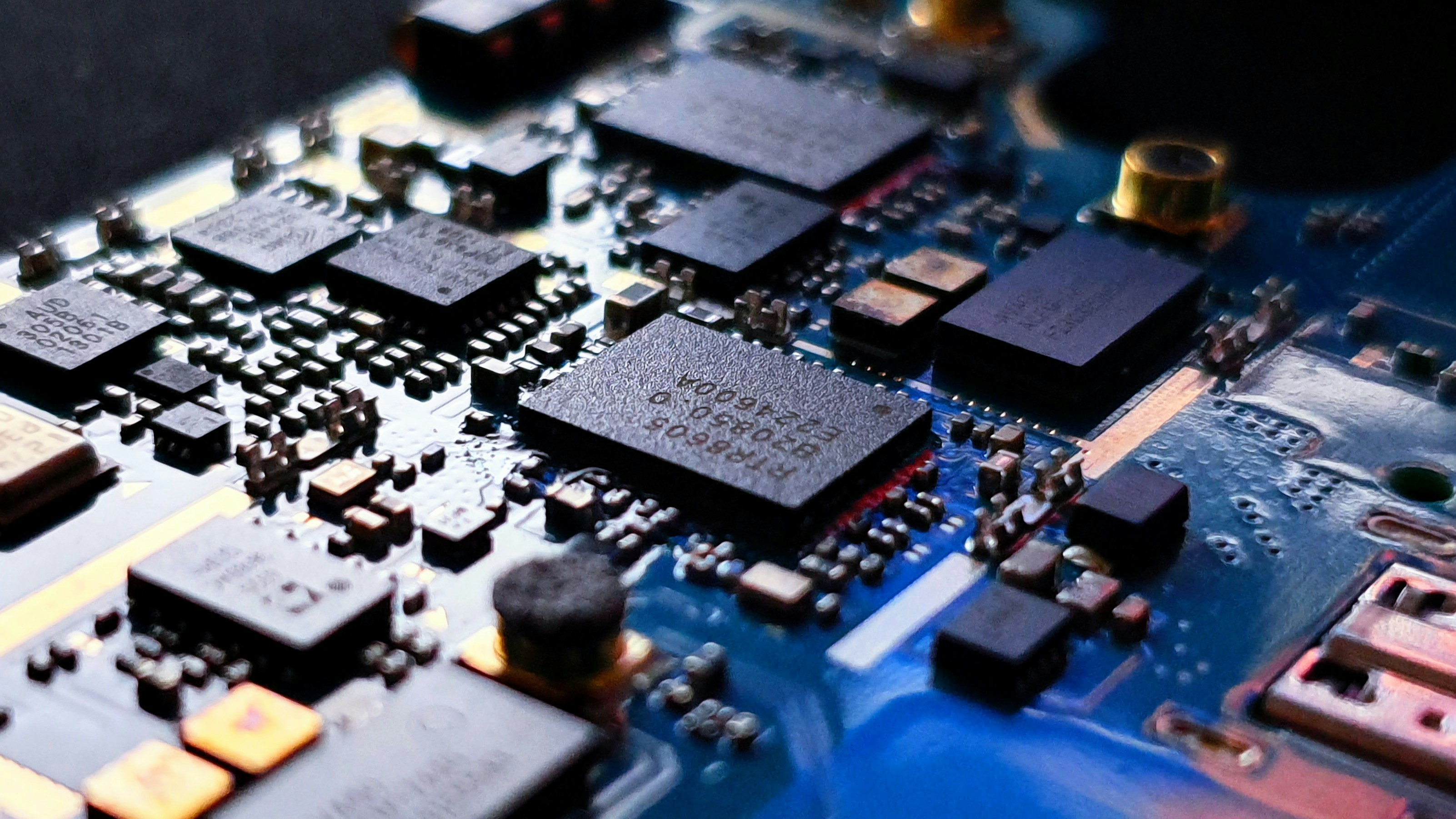 ELECTRONICS